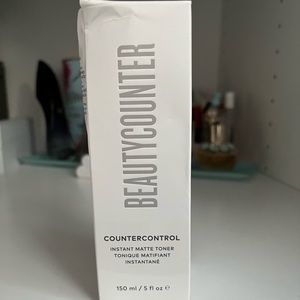 Beautycounter Instant Matte Toner ~Brand new~